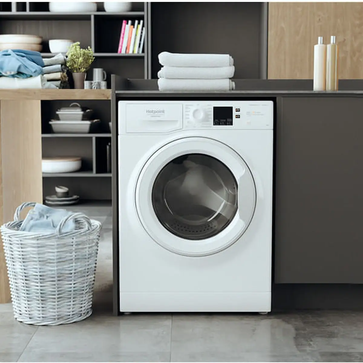 Lavatrice Hotpoint Ariston NFR69W IT 9 kg